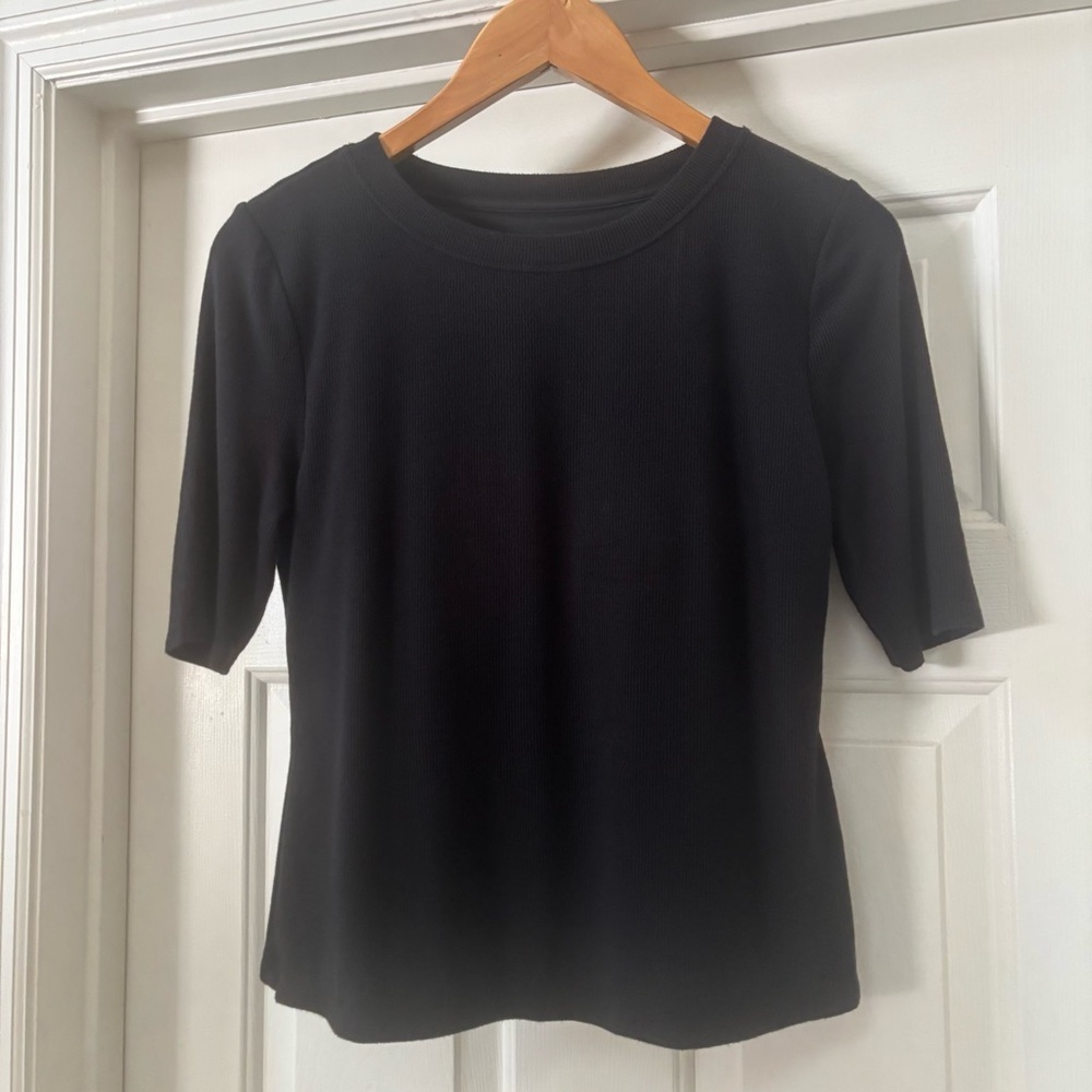 Soma Body Rib Crew Neck 3/4 Sleeve Tee w/ Interior Bra Black Size M - Picture 3 of 9